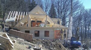 hrubá stavba roubenky